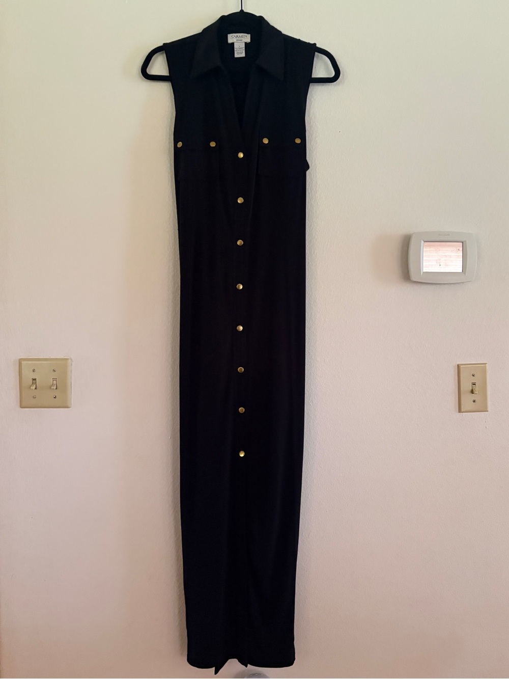 Carmen Marc Valvo Sleeveless Black Maxi Shirt Dress with Gold Buttons